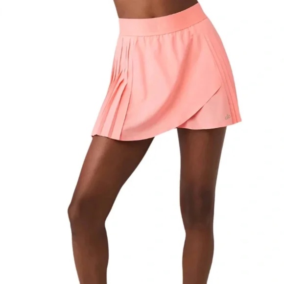 NWT ALO Yoga Aces Tennis Skirt Strawberry Lemonade Small - Picture 1 of 5